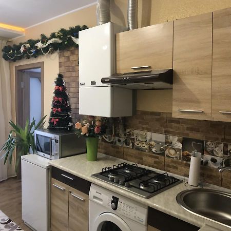 Apartment On Tatarska Street Kamjanets-Podilsky Buitenkant foto