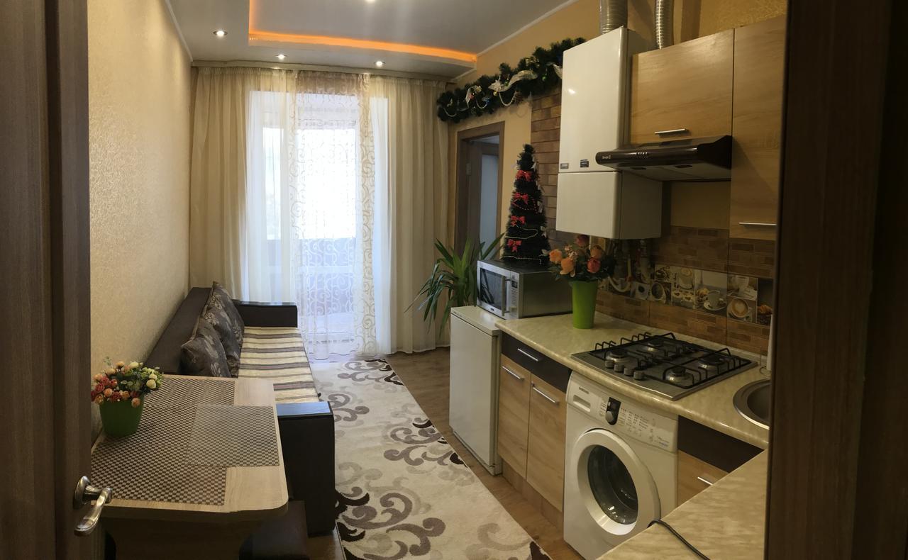 Apartment On Tatarska Street Kamjanets-Podilsky Buitenkant foto